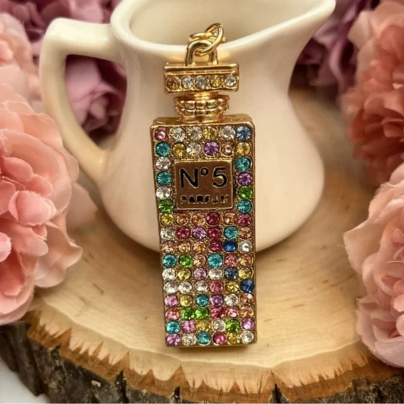 Chic Multicolor Crystal Perfume Bottle Keychain Charm - Picture 6 of 14